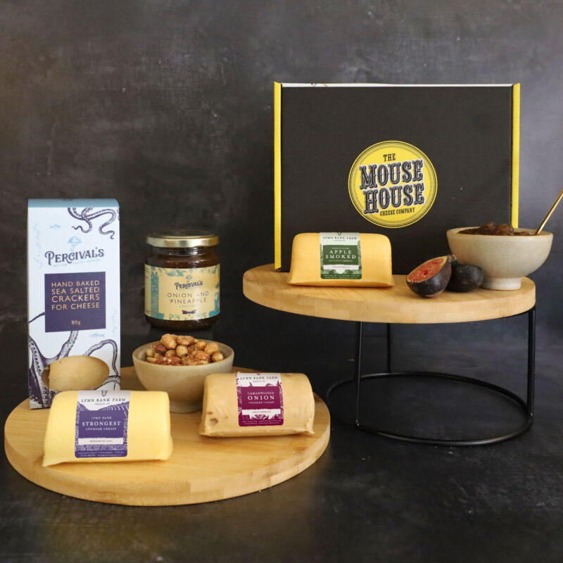 Traditional Cheese Gift Box