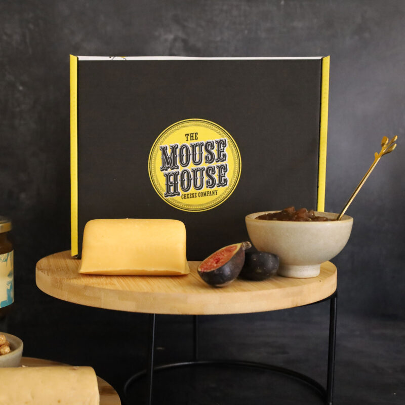 Traditional Cheese Gift Box - Image 4